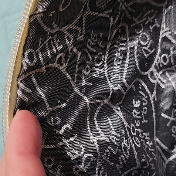 Betsey Johnson Cat Head Handbag - Picture 4 of 5